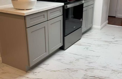 Chinatown Condo | Stylish remodeled 2bed &2bath by the Vegas Strip!