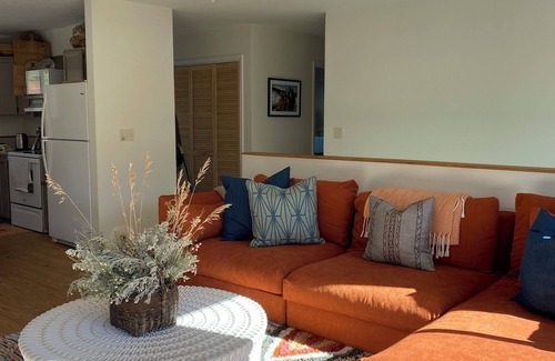 Red Lodge House | Stylish remodeled home on 30 Acres; access to Silver Run Trail; min to Red Lodge