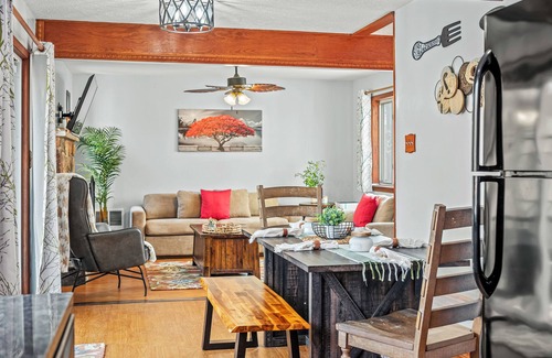 East Stroudsburg House | Stylish Renovated Home | Open Layout, Coffee Bar + Near Hiking & Waterfalls