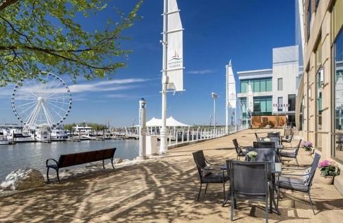 National Harbor House | Stylish Room in Unique Hotel w/Potomac River Views – Perfect Family Getaway