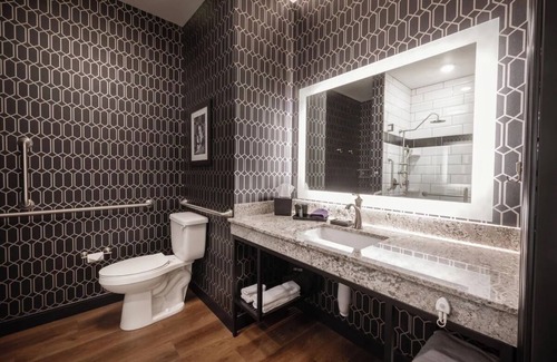 Parker Hotel | Stylish Rooms with Yoga & Walk to Art, Parks, & Local Dining