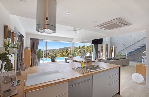 Bophut Hills Villa | Stylish Sea View Villa 5 Bedrooms -KBR13