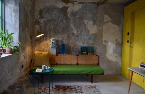 Borrby House | Stylish seaside barn