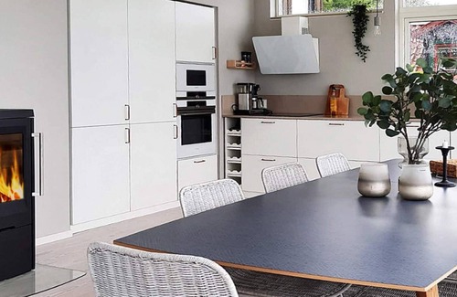 Sankt Ibb House | Stylish Seaside Villa on Ven-By Traum