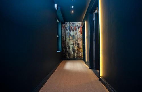 Cardiff City Centre Apartment | Stylish Snug Aparthotel by Principality Stadium