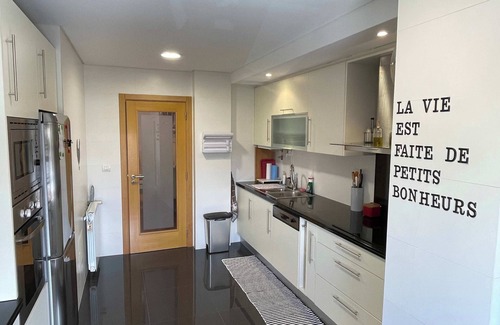 Atalaia Apartment | Stylish & Spacious Apartment with Balcony