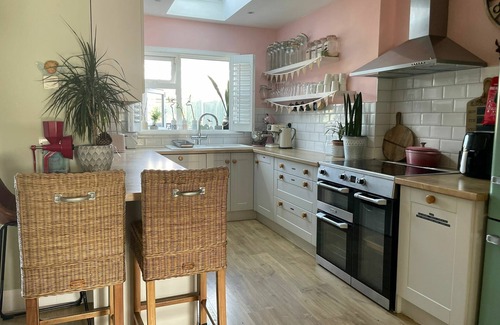 Cork House | Stylish & Spacious Family Home On Edge of City