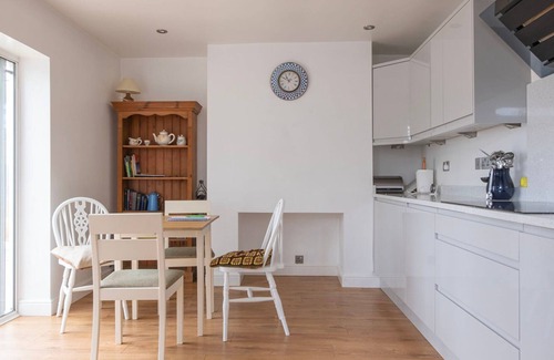 Mattersey House | Stylish spacious home Pass the Keys