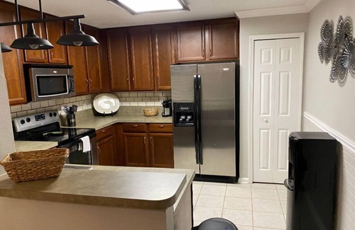Southside Condo | Stylish & Spacious in the Heart of Jacksonville!