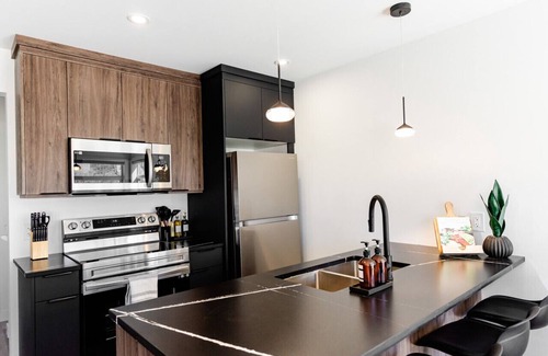 Winnipeg House | Stylish & Spacious | Minutes from Downtown