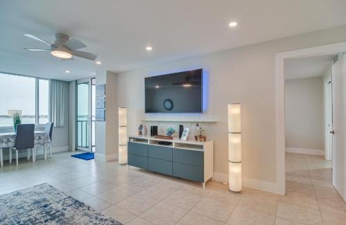 Palma del Mar Apartment | Stylish St Petersburg Condo with Balcony and Bay Views