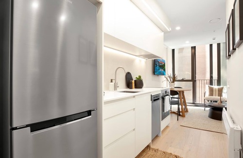 Wellington Apartment | Stylish Stay on Courtenay - 1BR APT