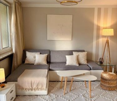 Nordwest Apartment | Stylish studio apartment with beautiful terrace near Audi