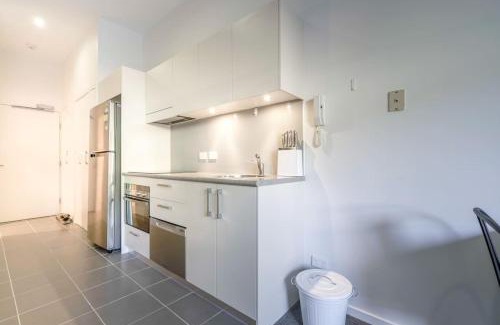 Bruce Apartment | Stylish studio Apt near AIS and GIO Stadium - Hosted by Canstay