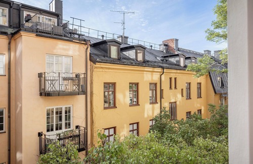 Sodermalm Apartment | Stylish Studio in Central Södermalm on Mariaberget