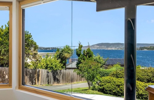 Lindisfarne Apartment | Stylish Studio w/Stunning Views
