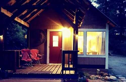 Bayfield Cabin | Stylish Studio w/views of Vallecito Lake & San Juan Mountains