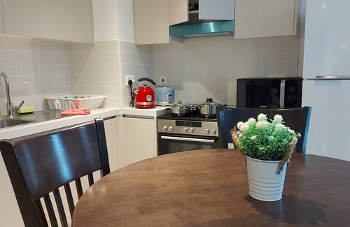 Abu Dhabi Apartment | Stylish Suite on Yas island with sea view balcony, near mall, theme parks.
