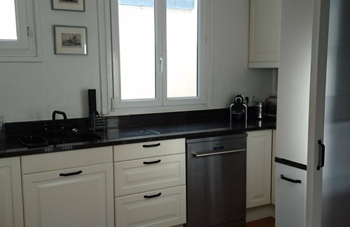 Notre-Dame-des-Champs Apartment | Stylish, sunny and very quiet, perfect location St Germain