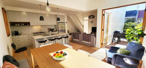 Paddington House | Stylish Terrace Living in Paddington's Heart