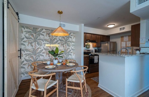 Indian Bayou Apartment | Stylish Three Bedroom Condo Close to Beach