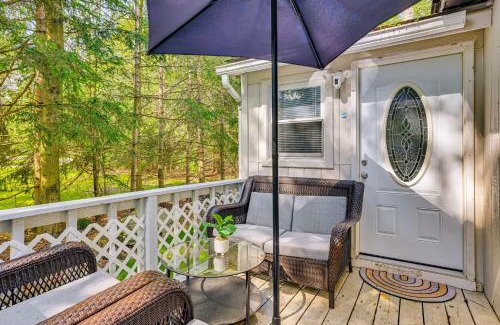 Tobyhanna House | Stylish Tobyhanna Home with Fire Pit and Lake Access!
