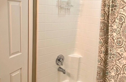Quail Hill House | Stylish Townhome Near Entertainment and Beaches!