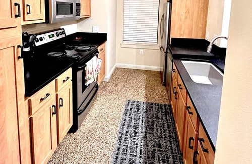 Pleasant Valley House | Stylish townhome perfect for a new scenery.