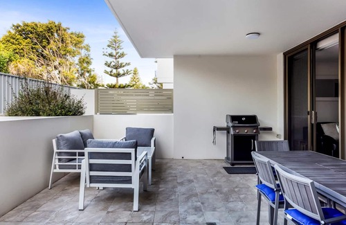 Kiama Apartment | STYLISH TWO BEDROOM APARTMENT