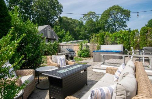 Yarmouth Port House | Stylish Updated Home walk to Dennis Pond Hot Tub