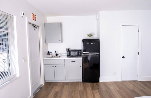 Old Northwood Historic District Hotel | Stylish Urban Getaway