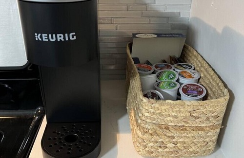 Bronzeville Apartment | Stylish Urban Retreat 3 Bedroom Newly Remodeled