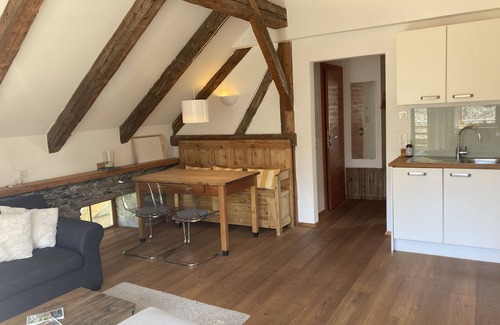Kirchbach Apartment | Stylish vacation apartment in an old farmhouse - south view