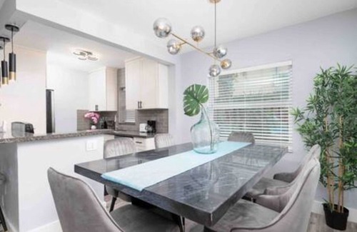 Coral Shores Apartment | Stylish Vacation home Coral Ridge