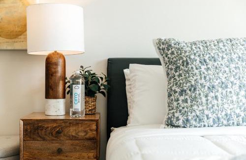 Los Angeles Apartment | Stylish Vibes 1BD in WEHO
