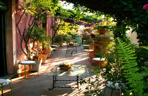 Taormina Villa | Stylish villa garden town centre Taormina view theatre sea solarium terraces