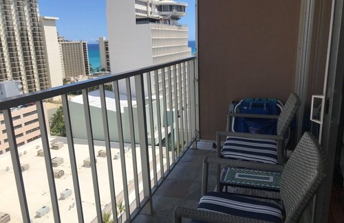 Waikiki Apartment | Stylish Waikiki Studio @ Marine Surf. Starting Oct 27, 2025, exterior building repairs will take place on weekdays between 8 am and 4:30 pm, with daytime noise, dust, and occasional lanai/pool closures. We appreciate your understanding!