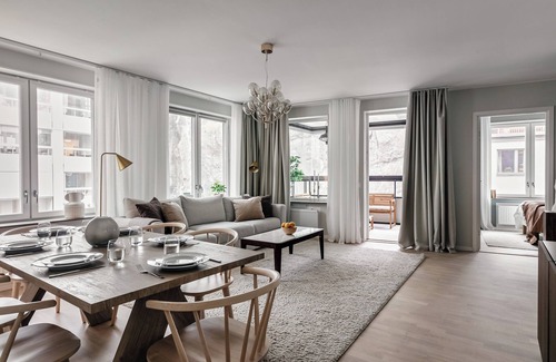 Liljeholmen - Hagersten Apartment | Stylish Waterfront Apt Stockholm
