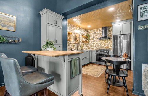 Lake Lure Condo | Stylish waterfront 2 bedroom condo in Rumbling Bald at Lake Lure
