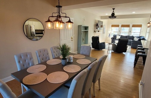 Manteo Condo | Stylish Waterfront/Marina Condo