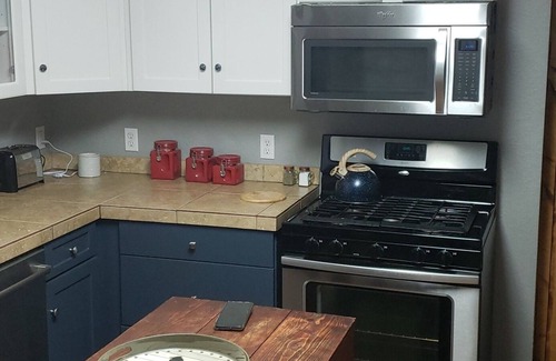 Fort Smith House | Stylish, welcoming 3 bedroom home right in the heart of Fort Smith