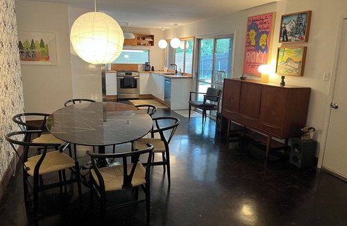 West Congress House | Stylish WEST CONGRESS home, Large yard, 2 Bedroom, work space, 31 DAY MINIMUM
