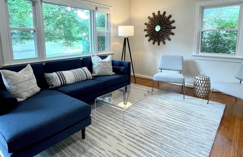 Three Chopt House | Stylish Westhampton Abode
