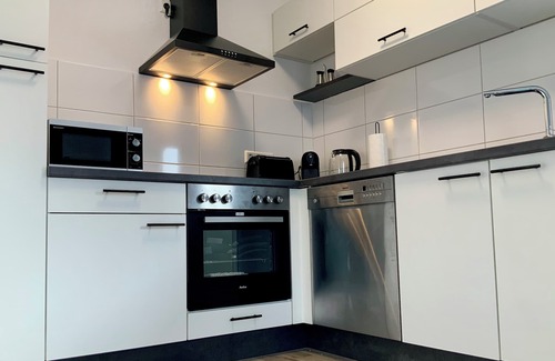 Beltheim Apartment | Stylish with a view of the countryside