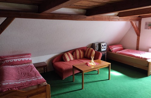Horni Podluzi House | Stylish wooden house in Bohemian Switzerland and the Lusatian Mountains for 10 people