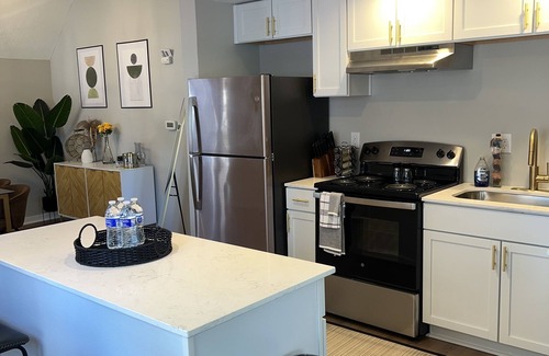 Oregon District House | Stylishly designed, this town home offers comfort and sophistication.