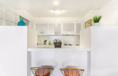 Burbank Apartment | Stylist 1bedroom Apartment Super Cozy