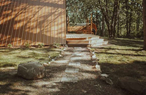Brook Park House | Stylle Hytte / Northern Cabin Retreat