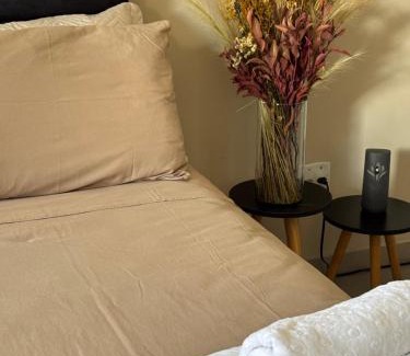 Verolme House | Suíte 101- Espaço Praia Aptos