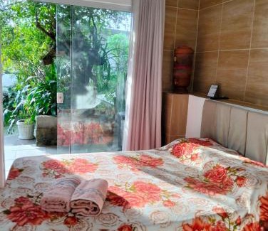 Corrego Grande House | Suíte com Entrada Independente